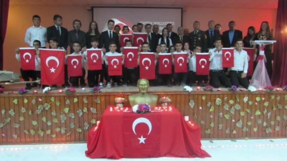 10 Kasım Uluönder Gazi Mustafa Kemal ATATÜRK´ü Anma Töreni