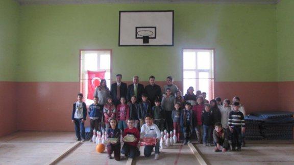 Atatürk İlkokulu Bowlingde Karar Kıldı