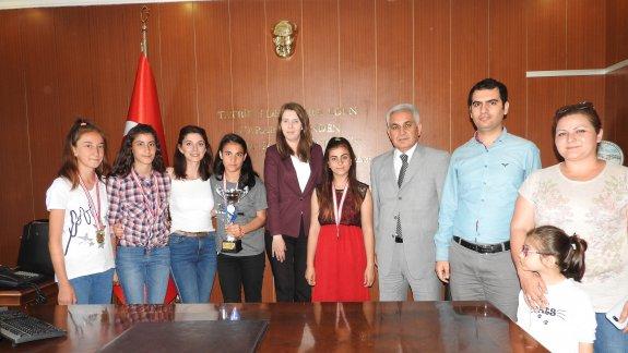 Mahmudiye Ortaokulu  Dart Yıldız Kızlar Türkiye 2.si oldu